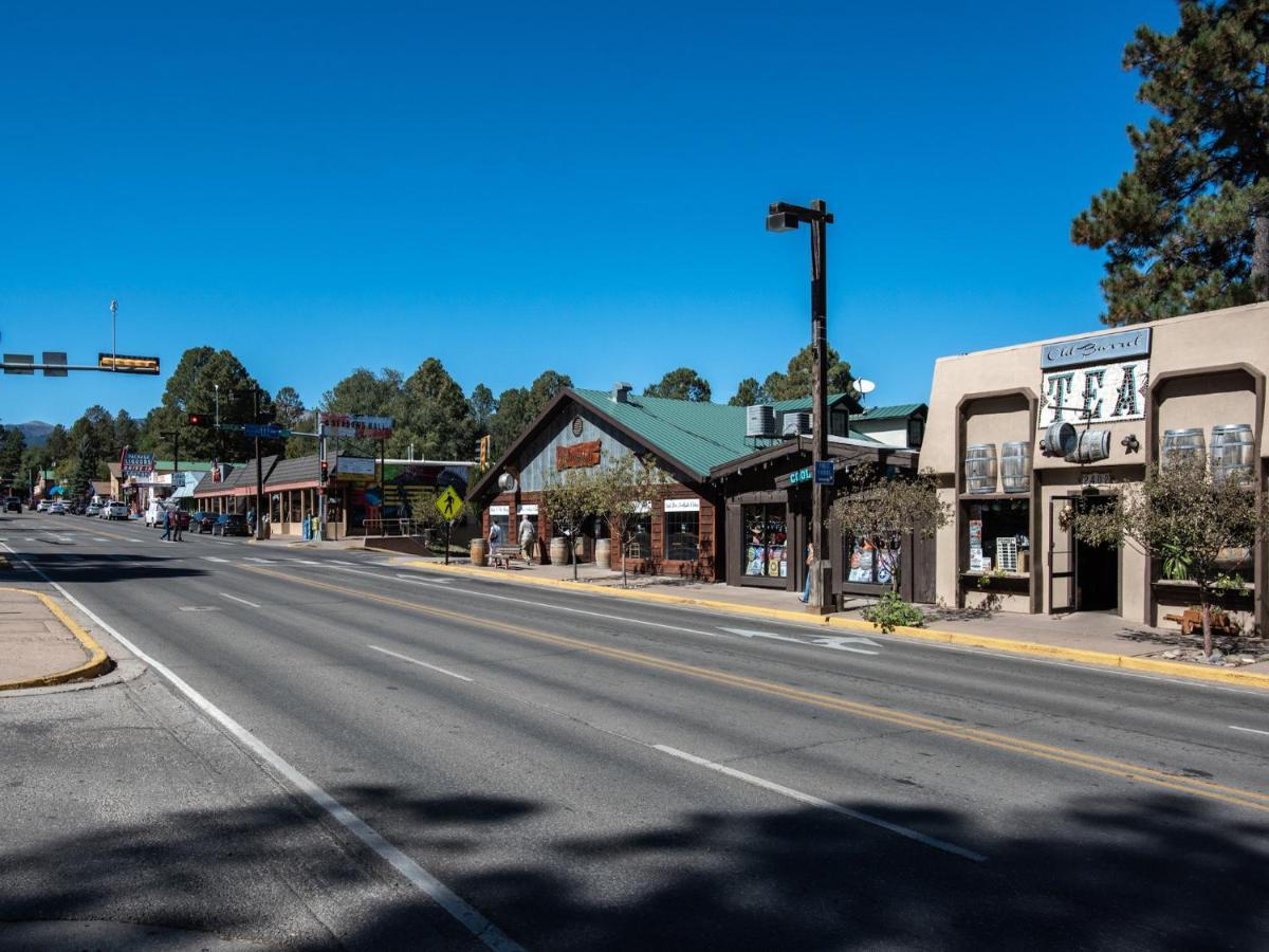 Apache Village 2, King Studio, Midtown, Sleeps 2 Ruidoso Exterior foto